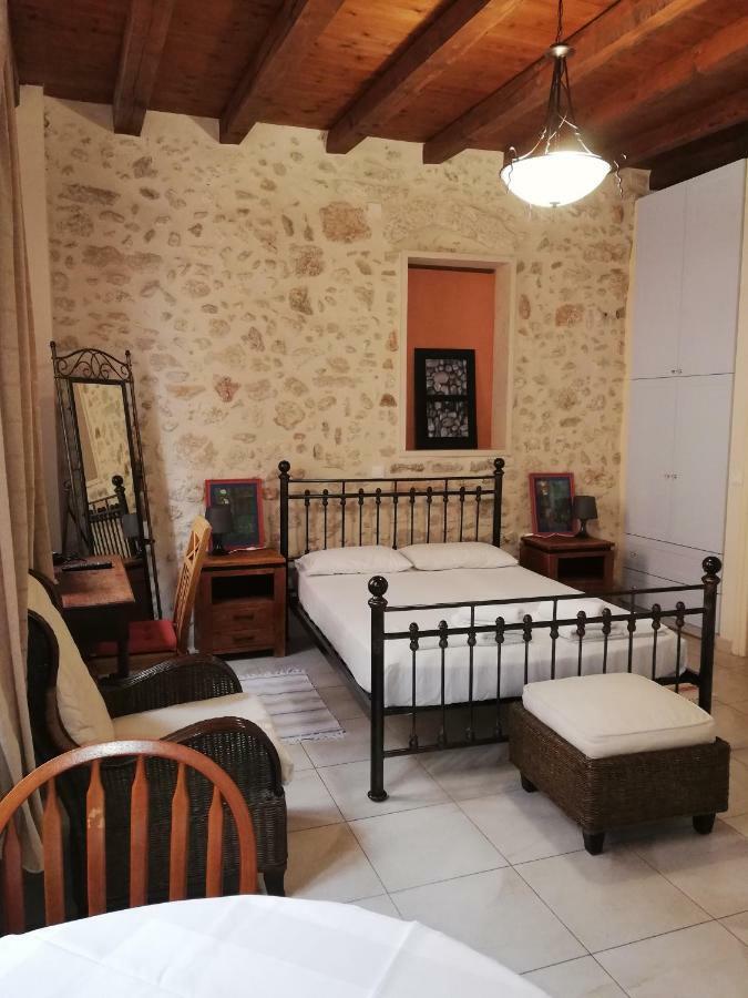 Nakli Traditional Guesthouse Rethymno  ภายนอก รูปภาพ